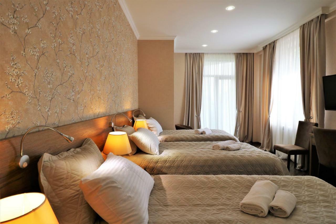 Luxury Aparthotel 5Rooms In Tbilisi Center Exteriör bild