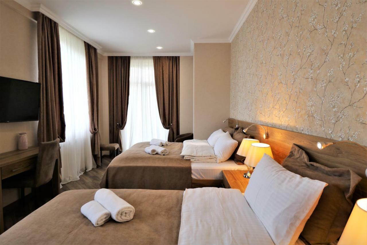 Luxury Aparthotel 5Rooms In Tbilisi Center Exteriör bild